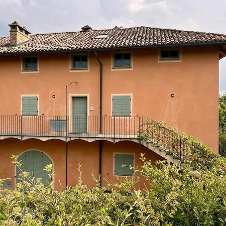 Quiete, La Piscina Nel Cuore Del Monferrato